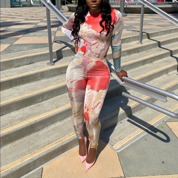 Water color print two piece legging set - Picture 1 of 4